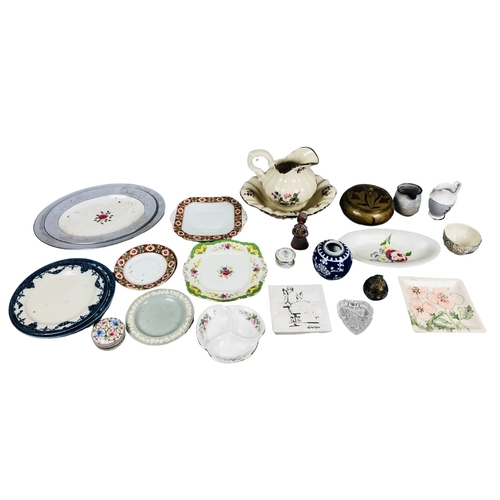 87 - Assortment of Collectable Plates