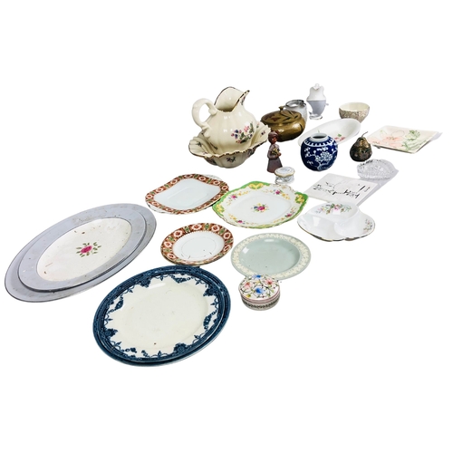 87 - Assortment of Collectable Plates