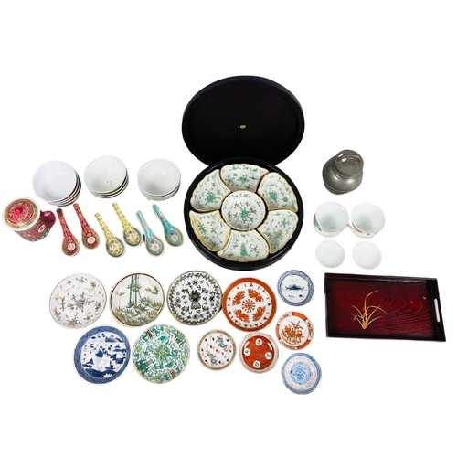 129 - Assortment of modern Chinese porcelain table ware together with a lacquer tray and other items.