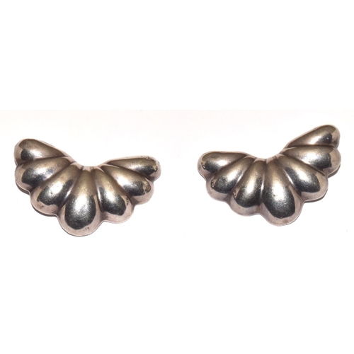 487 - 925 silver clip on earrings in the form of butterflies 30g