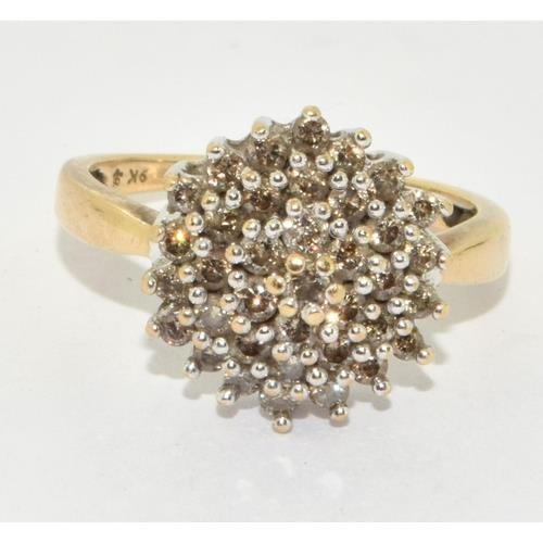 510 - 9ct Gold Diamond Large Cluster Ring. Approx 0.5ct. Size P