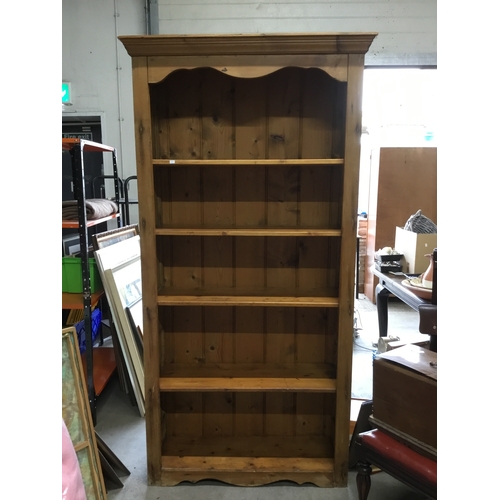 451 - Vintage Pine Bookcase, With Tongue and Groove Back and 4 x Fixed Shelves.2m tall x 93.5 wide x 36 de... 