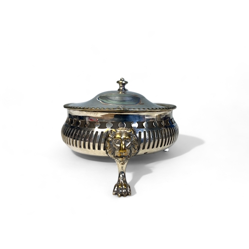 174 - Sterling silver drum mustard pot. Birmingham, 1897 hallmarks. Stylised & pierced wavy band to ce... 