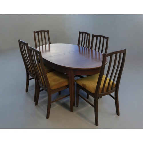 35 - Mid Century Extending Dinning Table and 6 Chairs, All stamped 1979. In The G-Plan manner.Table Dimen... 