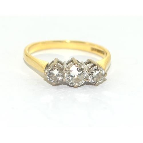 377 - 18ct gold 3 stone diamond ring approx 40 points size K