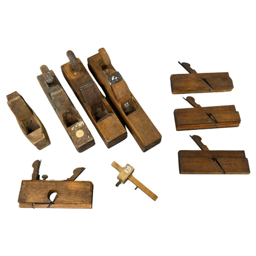 490 - Vintage Planes and Carpentry associated tools.