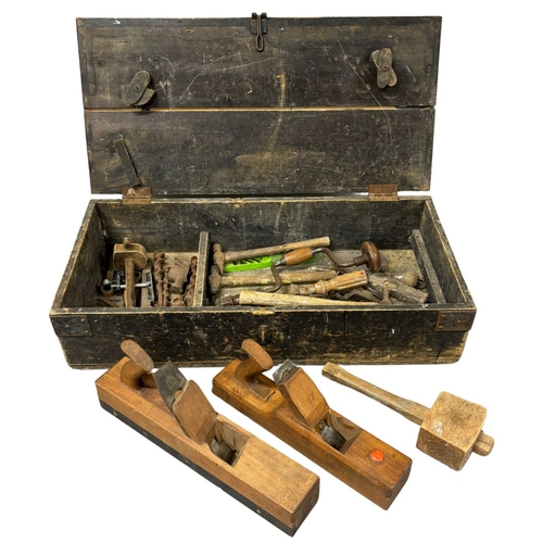 492 - Vintage Carpenters Box of Tools, Planes, Hammers, etc.