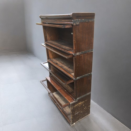 61 - Globe Wernicke Classic Barristers 4 Section Bookcase. Having Ivorine Labels to all sections, 1 large... 