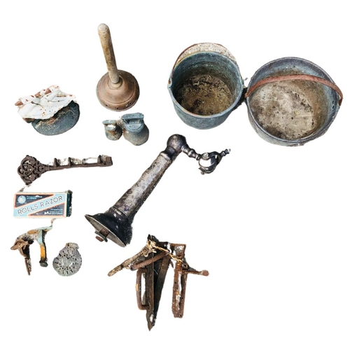 532 - A Collection of Copper and metal ware including Victorian Beer Pump handle, Cast iron Fire Grate, Ca... 