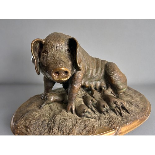 519 - A large Bronze Pig sculpture by Robert Leggat.(Bronze Fields Foundry).ltd Edition 5/10, 1998.Depicti... 