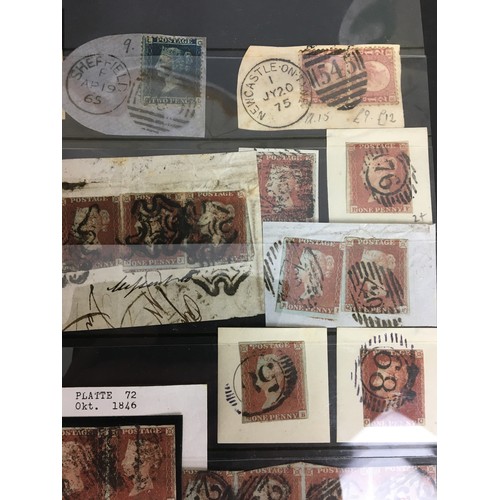 267 - 4 x Stamp Albums, Containing a Complete page of Victorian Penny Reds of Various Dates, World Wide St... 