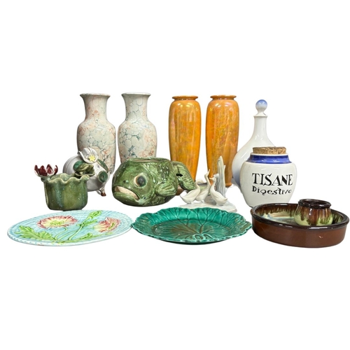 81 - Collection of miscellaneous ceramics, including 19th century majolica plates.