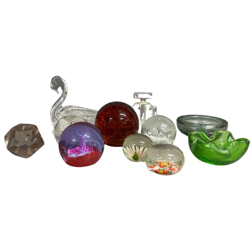 564 - Collection of Glass paperweights and other glass ornaments to include Caithness