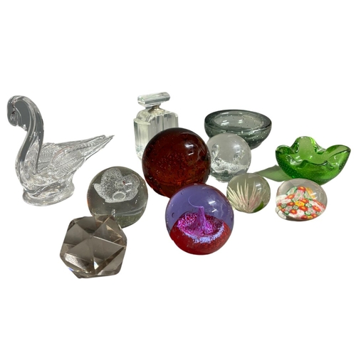 564 - Collection of Glass paperweights and other glass ornaments to include Caithness