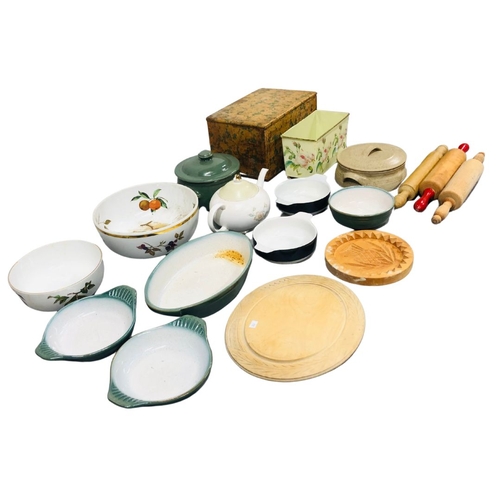 237 - Collection of Kitchenalia containing Poole pottery - Moira - Worcester dishes, rolling pins, wooden ... 