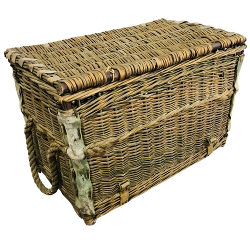 664 - Early 20thC transportation wicker basket, possibly Royal Airforce WW1 or 2