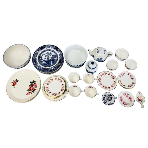 669 - Collection of Ceramics to include Old Willow pattern and mid century Staffordshire Pottery.