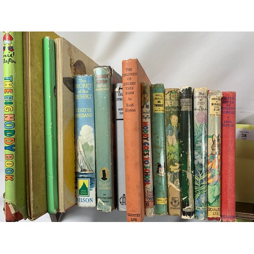 38 - Collection of Vintage Childrens Books comprosing Enid Blyton First Editions plus others inc: Popeye ... 