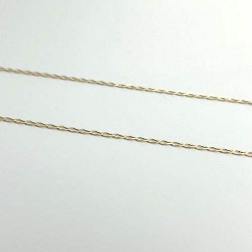 258A - A 9ct gold chain open work design.18