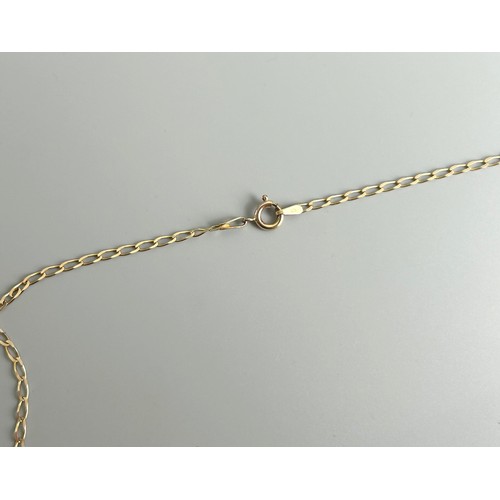 258A - A 9ct gold chain open work design.18