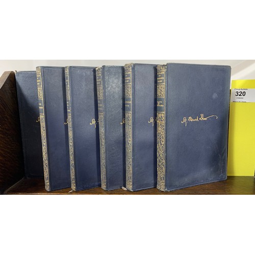 320 - 6 Volumes - The Plays of Bernard Shaw Pocket Editions c. 1927 . Blue soft leather. Gilt cover signat... 