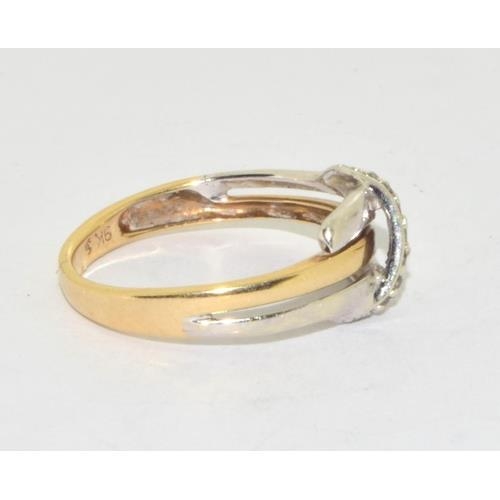 556 - 9ct gold ladies twin colour gold and  Diamond ring hallmarked as diamond size M