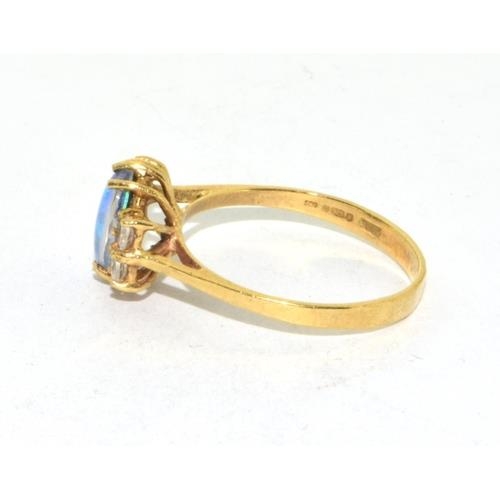 569 - 9ct gold ladies cabochon fiery Opal ring size N