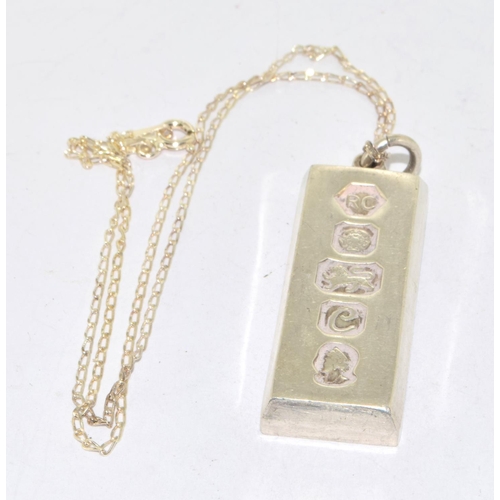 566 - 925 silver full hallmark ingot and chain 32g