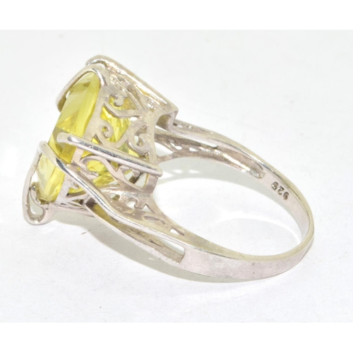 571 - 925 silver large Lemon Quartz ladies statement ring in an open work setting size Q