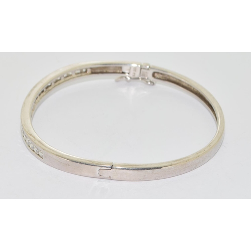 644 - 925 silver ladies solid bangle set with clear stones