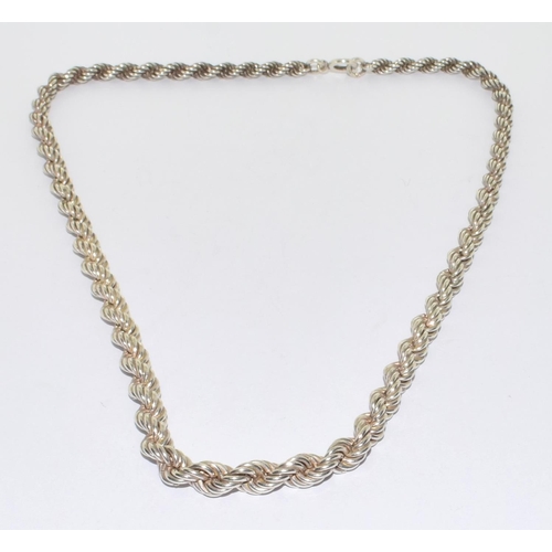 646 - 925 silver good heavy rope chain 44cm long 43g