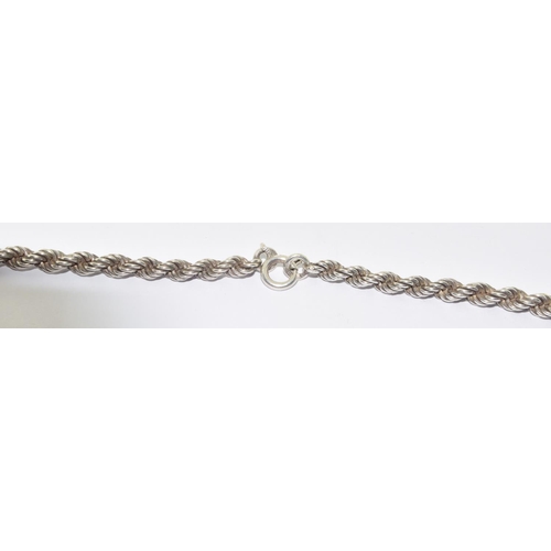 646 - 925 silver good heavy rope chain 44cm long 43g