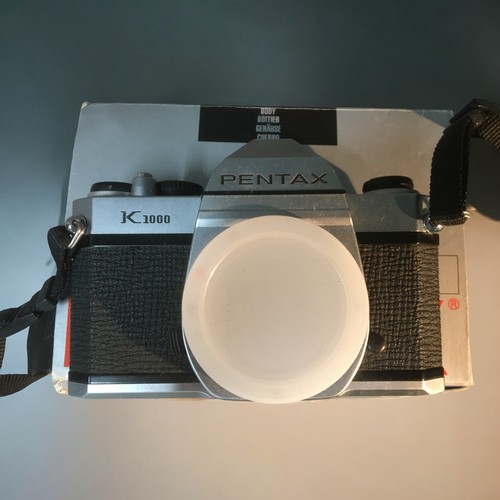 172 - Pentax K1000 Boxed with Instructions and a Boxed Pentax SMC PENTAX-A Zoom 1:4 70-210mm Lens with all... 