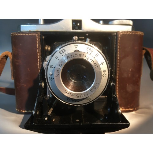 177 - Vintage Carls Zeiss Ikon Folding Camera and Nettar Folding Camera.