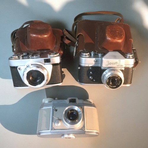 182 - Vintage 35mm Cameras 1. Finetta 88w. Finetar Lens 1:2.8 45mm2. Zenit 3 USSR KMZ Camera with Case and... 