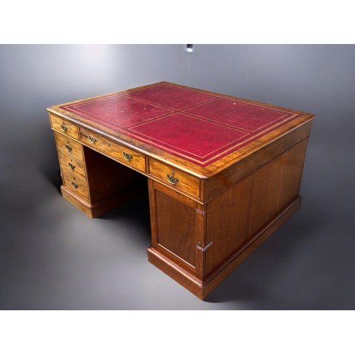 119 - A large Irish Oak twin pedestal partners desk.Robert Strahan of Dublin, Circa 1850.With opposing fou... 