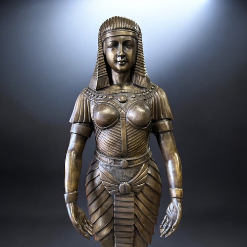 442 - A Large Life-size Bronze Cleopatra statue.On rectangular base.Stands - 192cm