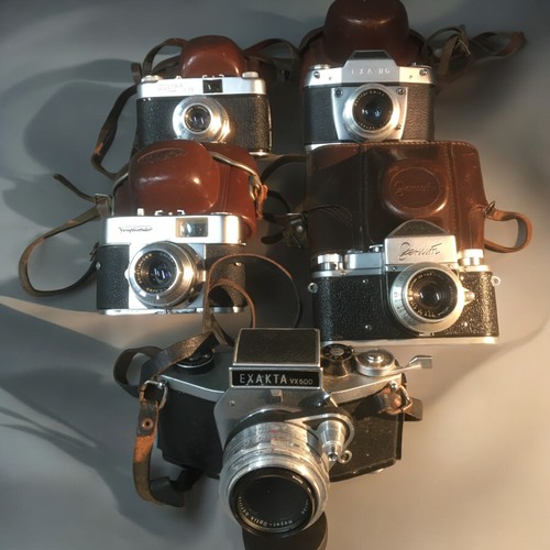 192 - Vinatge 35mm Cameras with Lenses x 5:1. Voightlander Vito B with Color-Skopar 1:2,8/50 Lens2. Exakta... 