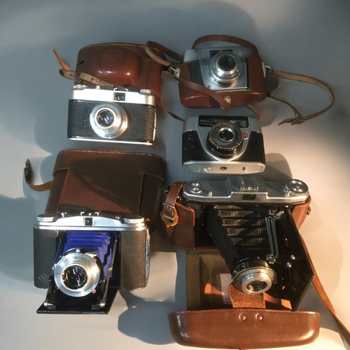 193 - Vintage Cameras x 5 Bellows/Folding and 35mm.1. Zeiss Ikon Nettar 2. Agfa Isolette  113. Mastra V354... 