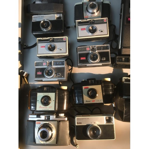 194 - Vintage Kodak Cameras x 23 - Bellows, 110mm, 35mm and Polaroid all from a Single Collector!