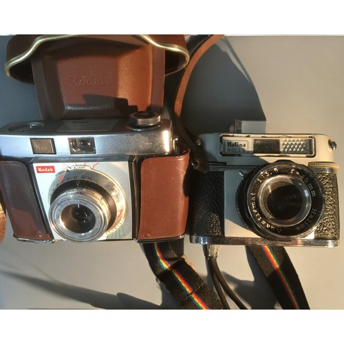 201 - Vintage 35mm Cameras x 5 to include.1. Agfa Ambiflex withTelinear 1:3.4/90 lens2. Agilux Agimatic3. ... 