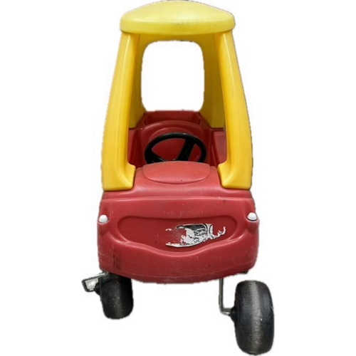 182 - Little Tykes Cozy Coupe Car