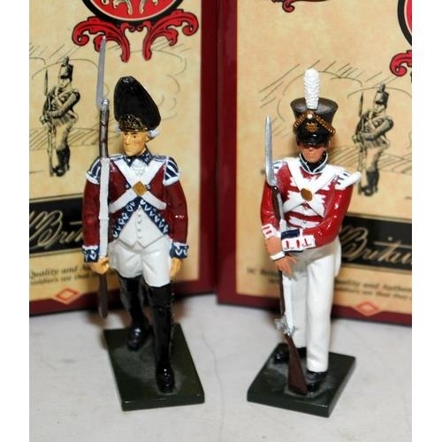 142 - Britain's die cast model soldiers: 4 x boxed Redcoats figures, 43001 1st Foot Guards 1795, 43002 1st... 