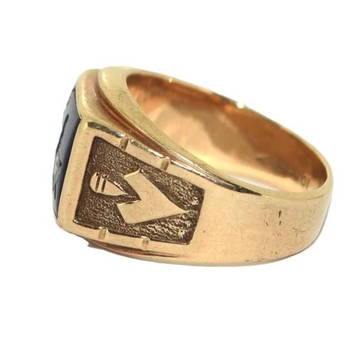 545 - 10ct gold mans Masonic diamond set signet ring 10g size Q