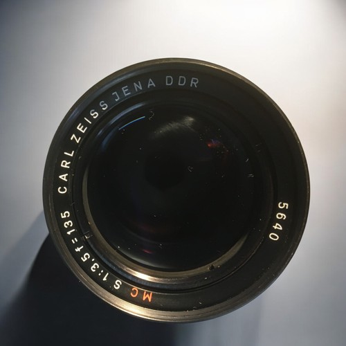 211 - Carl Zeiss Camera Lenses x 4:1. Carl Zeiss Jena DDR 5640 MC S 1:3.5 f=135 lens cased with covers exc... 