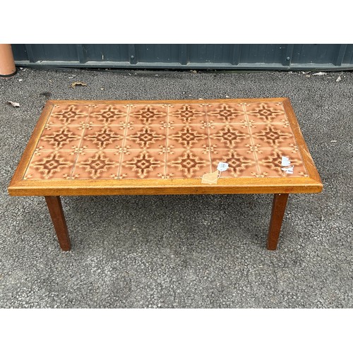 610 - 1970’s Tiled top coffee table (height 39cm width 100cm depth 34cm)