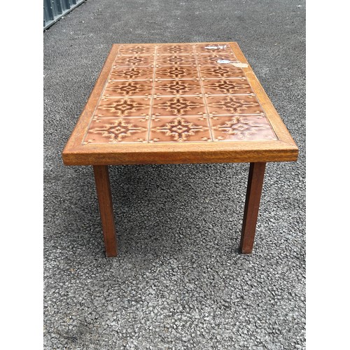 610 - 1970’s Tiled top coffee table (height 39cm width 100cm depth 34cm)