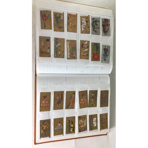 572 - Large Folio of Cigarette Cards - 51 Double sided sleeved pages all full, approximately 1000+ cards. ... 