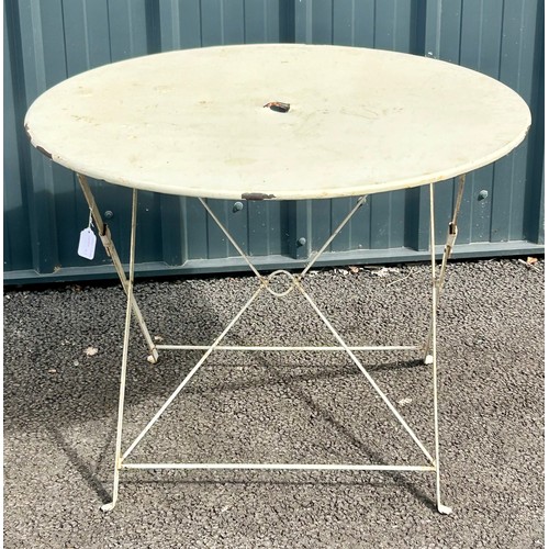 369 - Large Round Enamel Metal Fold up Garden Table - 97cm Wide x 72 cm high