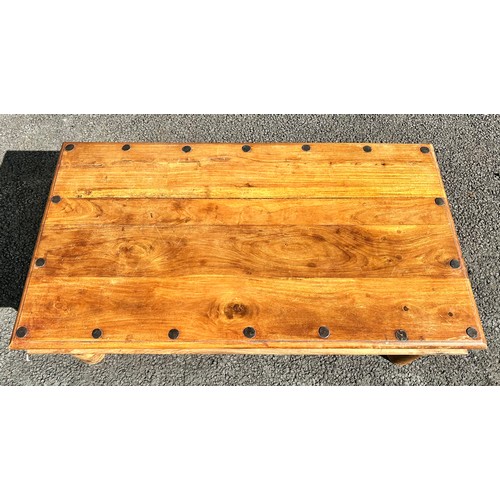 611 - Iron stud Coffee table - 110cm x 60cm x 40cm